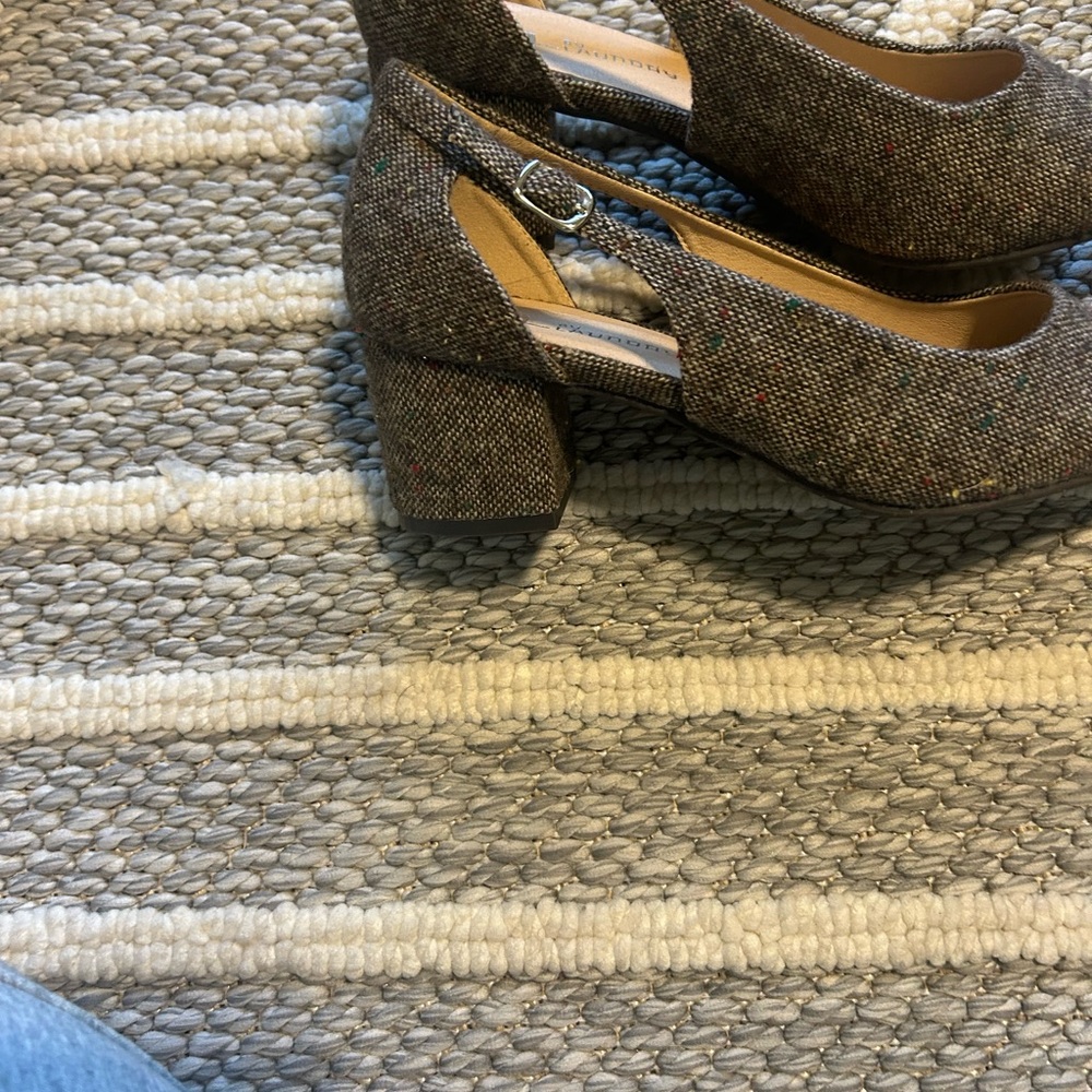 CL by Laundry Women's tweed Heels - Picture 5 of 6